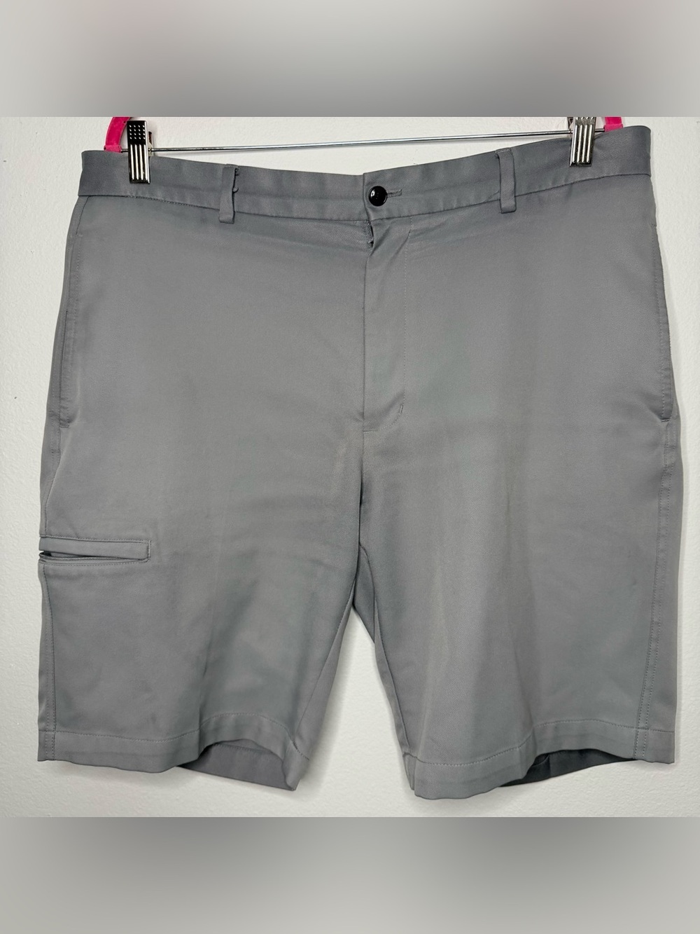 Men's Greg Norman Gray 9” Golf Performance Shorts 36